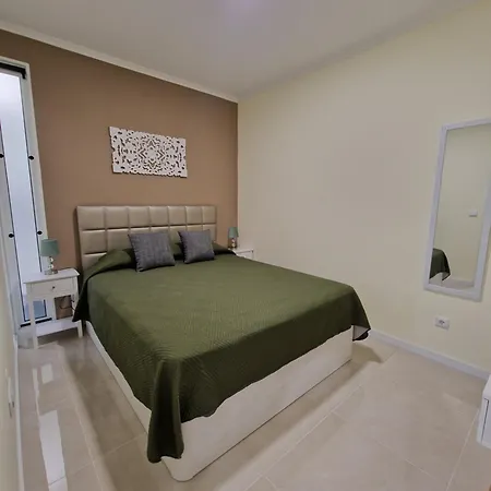 Atlantic Garden Santa Luzia 46 פונשל